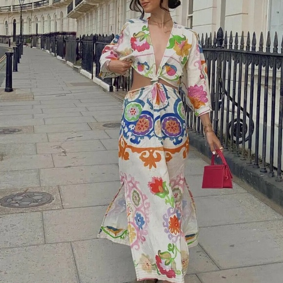 Boho Floral Tropical Print Cut out Short Sleeve Dress - Picture 1 of 7